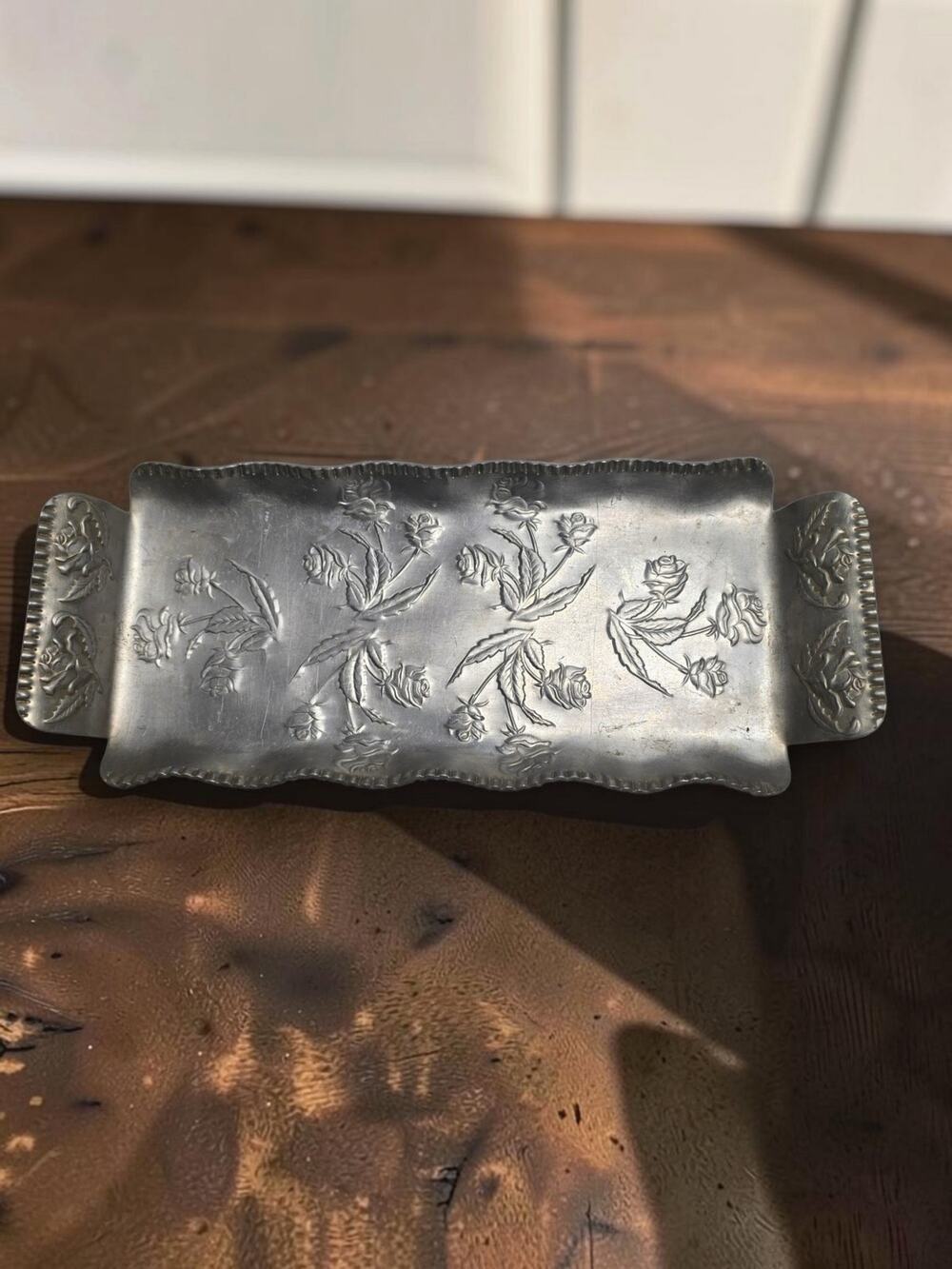 Vintage Hammered Aluminum Rose Floral Serving Tray